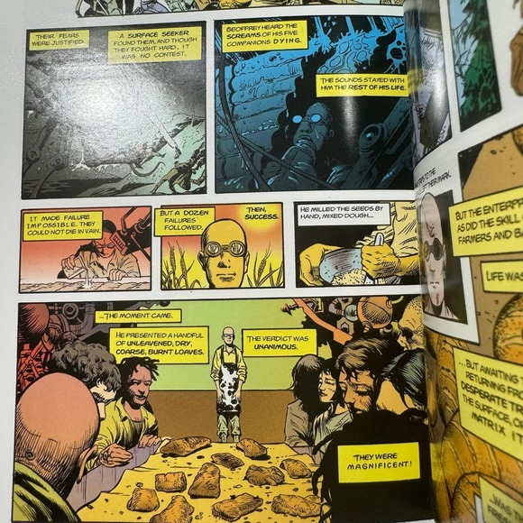 The Matrix Comics Vol 1 2003 First Edition - Picture 7 of 7